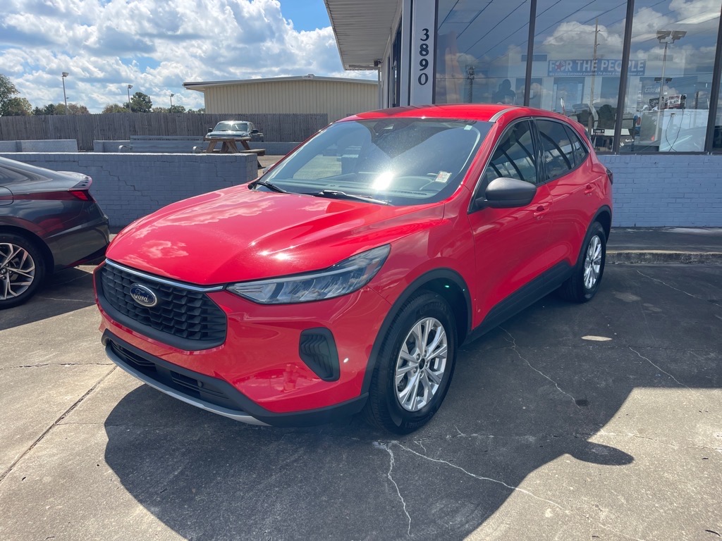 2024 Ford Escape Active's photo