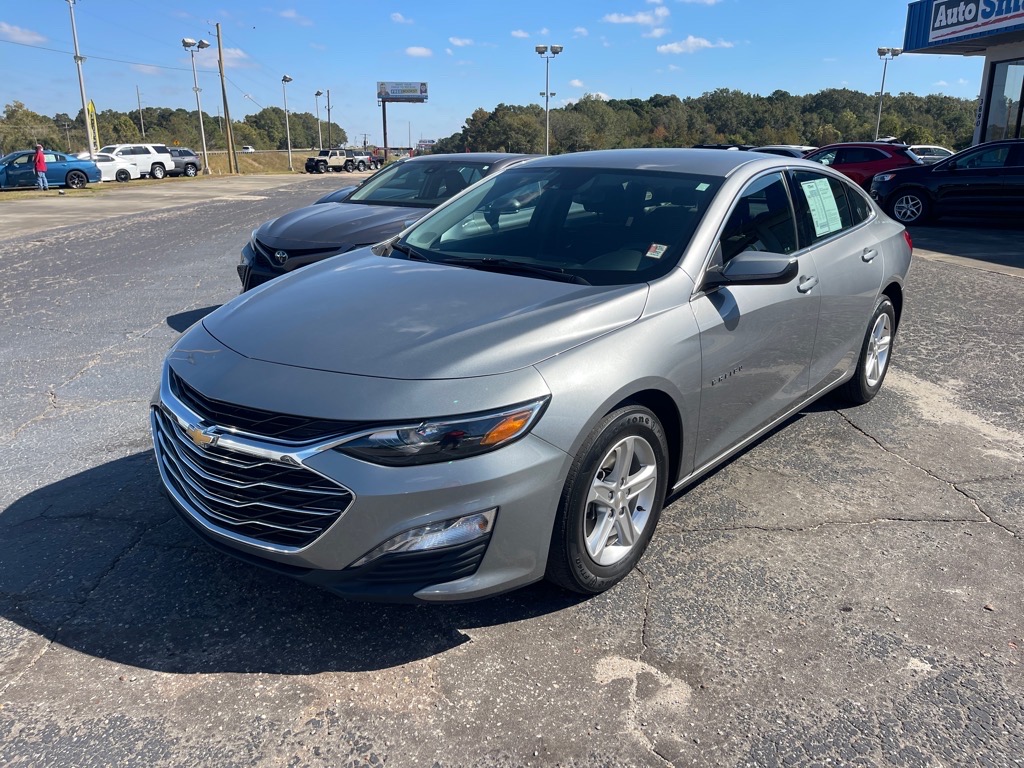 2024 Chevrolet Malibu 1LT's photo