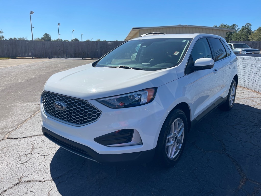 2023 Ford Edge's photo
