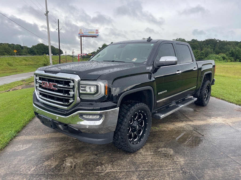 2018 GMC Sierra 1500 SLT's photo