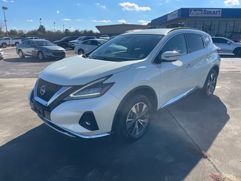 2023 Nissan Murano SV's photo