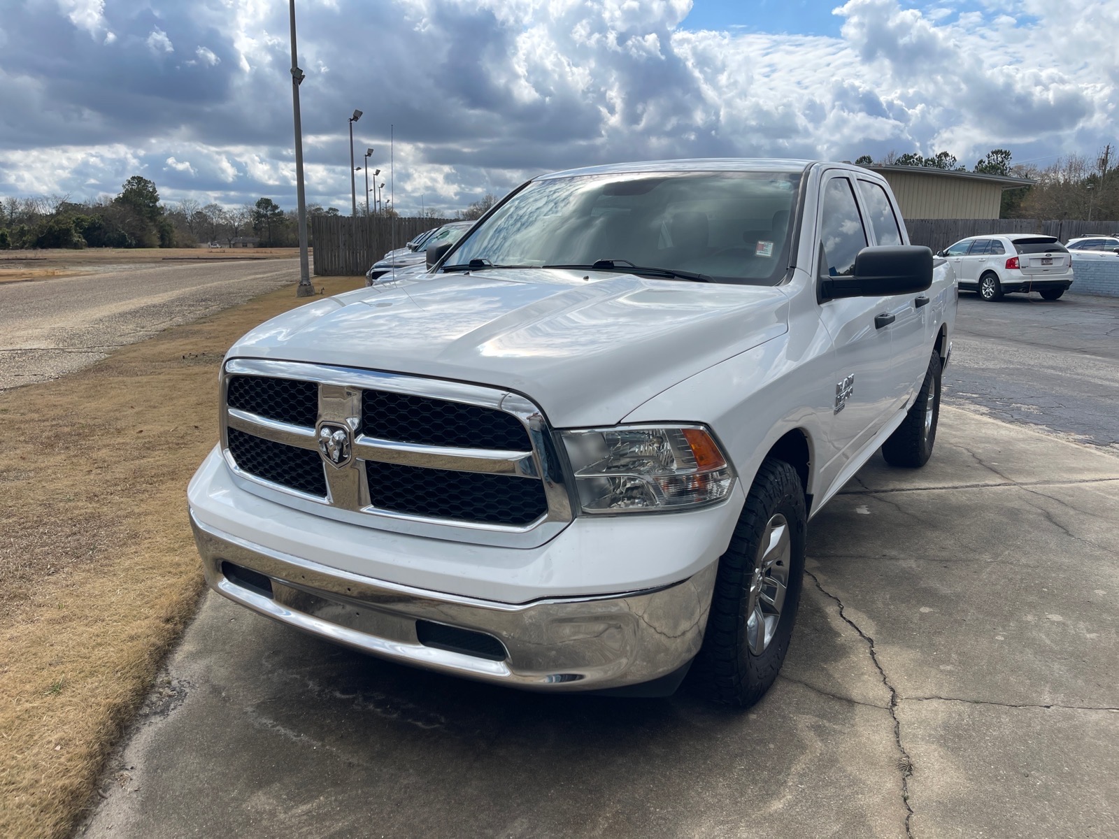 2022 RAM 1500 Classic SLT Crew Cab 5'7's photo