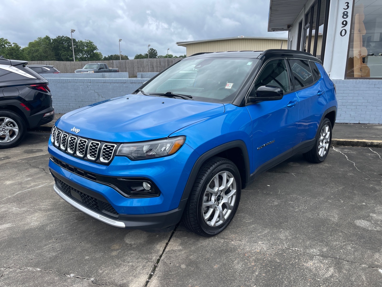 2025 Jeep Compass Limited 4X4's photo