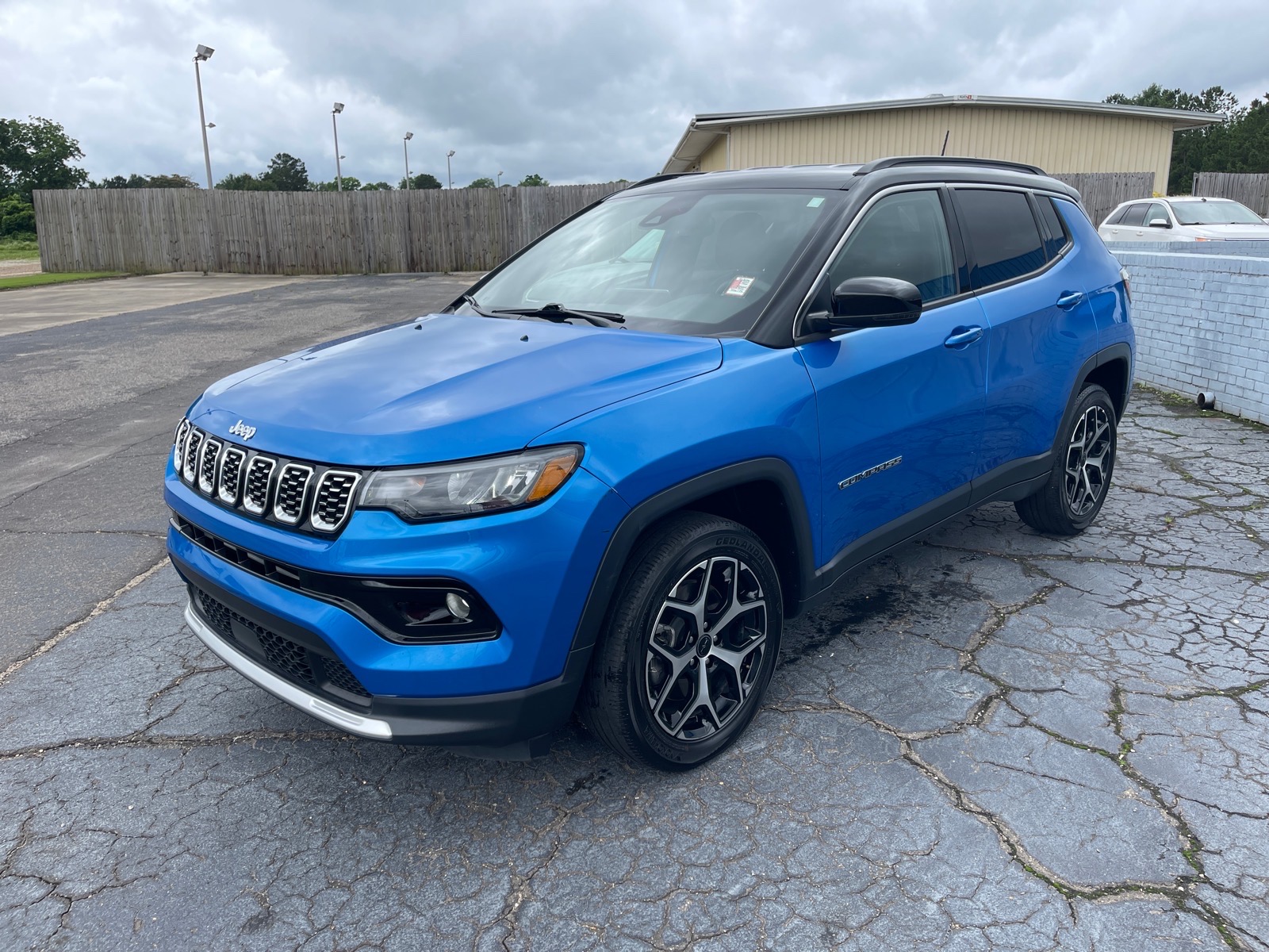 2025 Jeep Compass Limited 4X4's photo